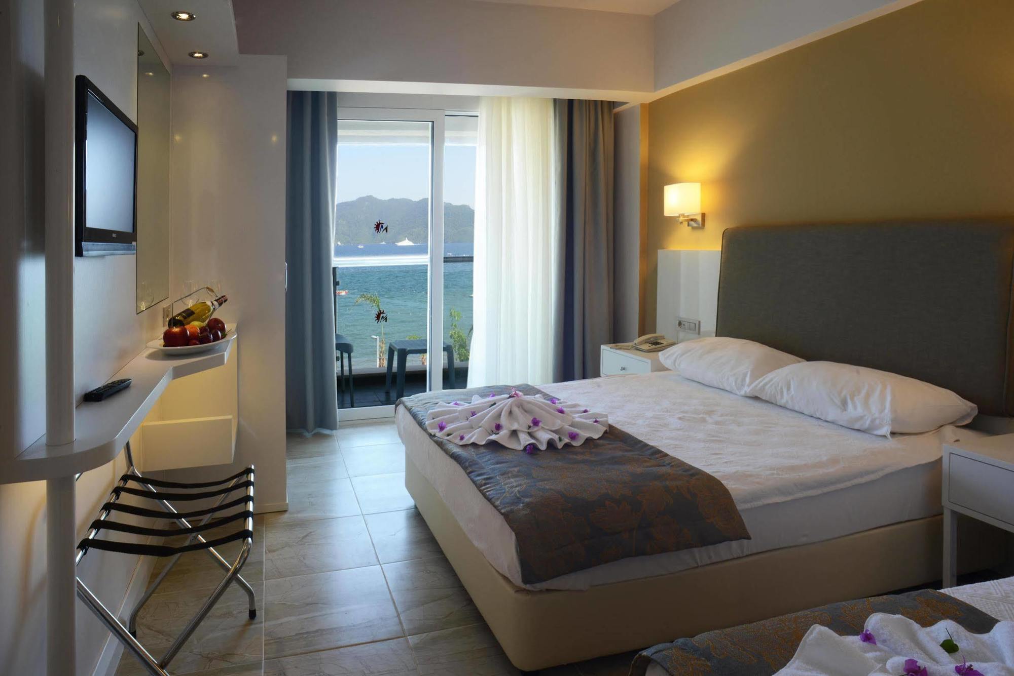 Maris Beach Hotel Marmaris Exterior photo